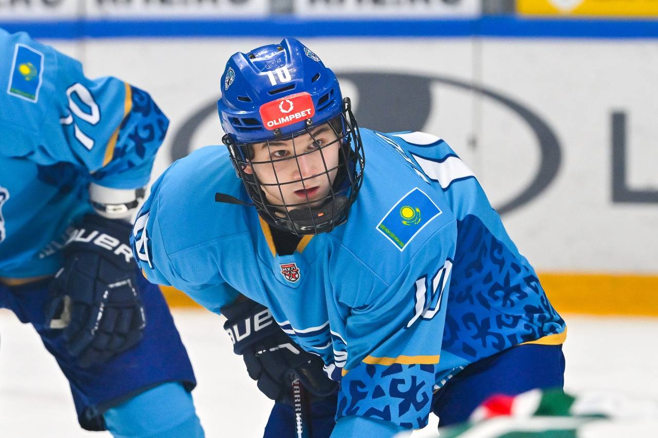 Маусым алдындағы жиындарға арналған «Снежные Барсы» командасының құрамы