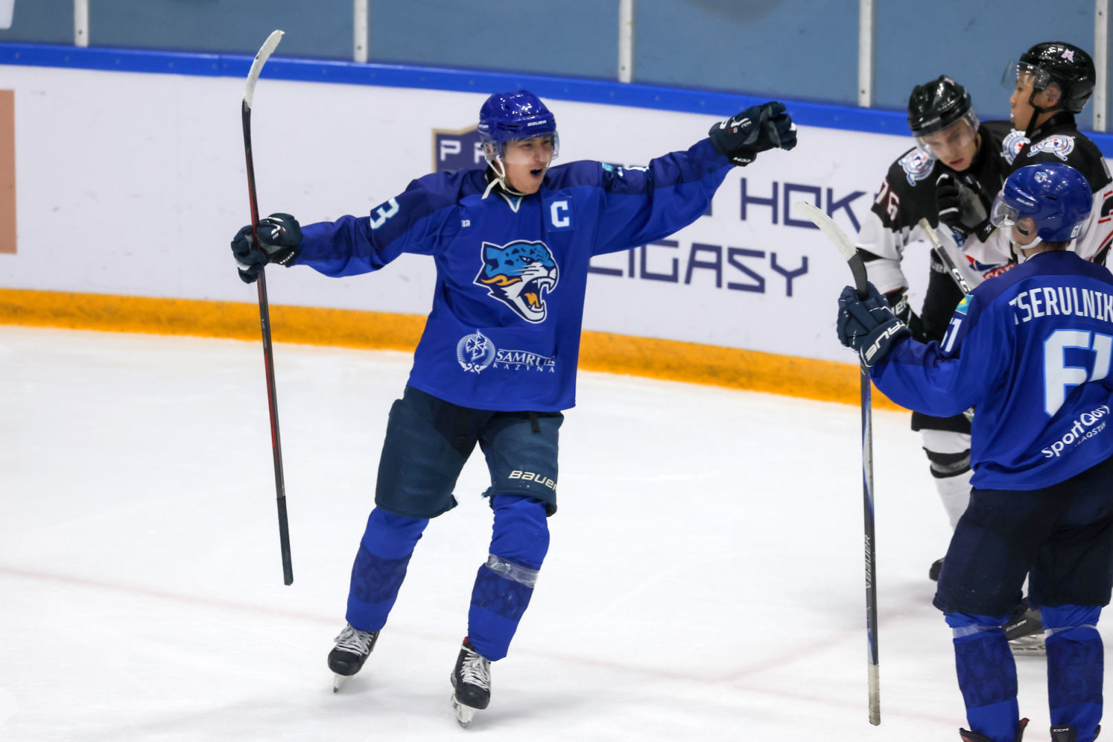 DSC_7989.jpg DSC_7989.jpg