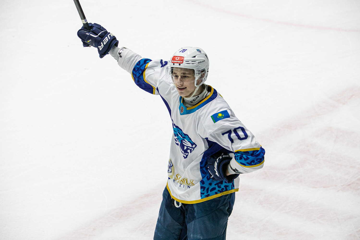 Снежные Барсы көшпелі сериясын жеңіспен аяқтады 