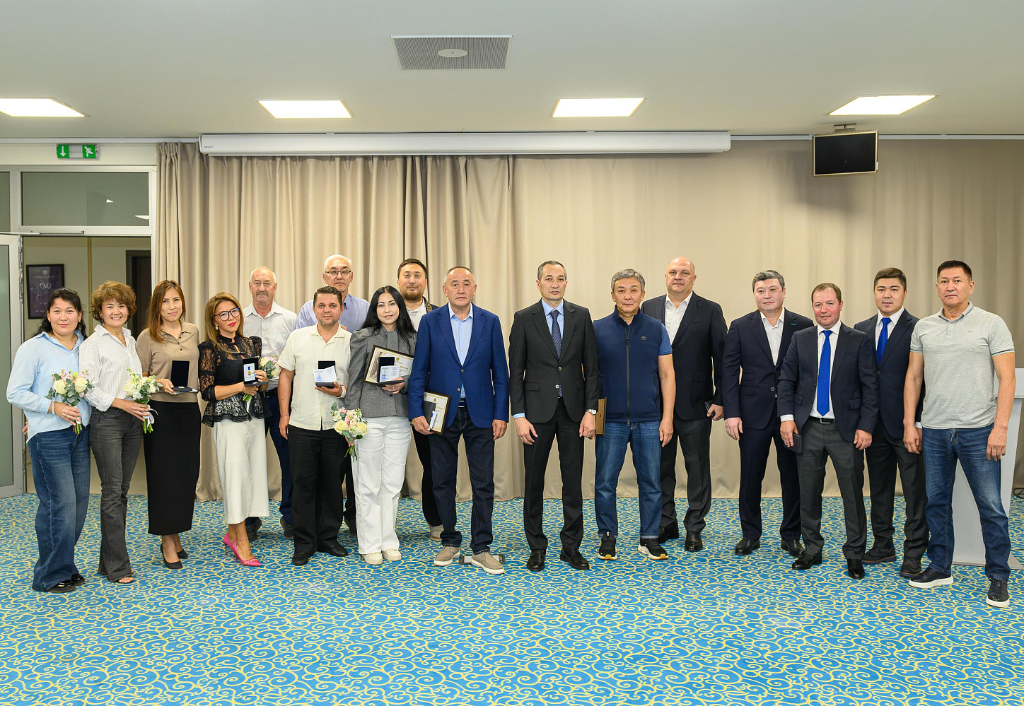 Барыс қызметкерлері ҚР Туризм және спорт министрлігінің ведомстволық наградаларымен марапатталды