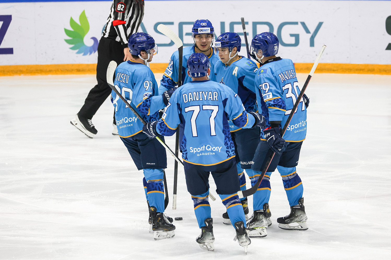 Номад буллит сериясында Құлагерді жеңді