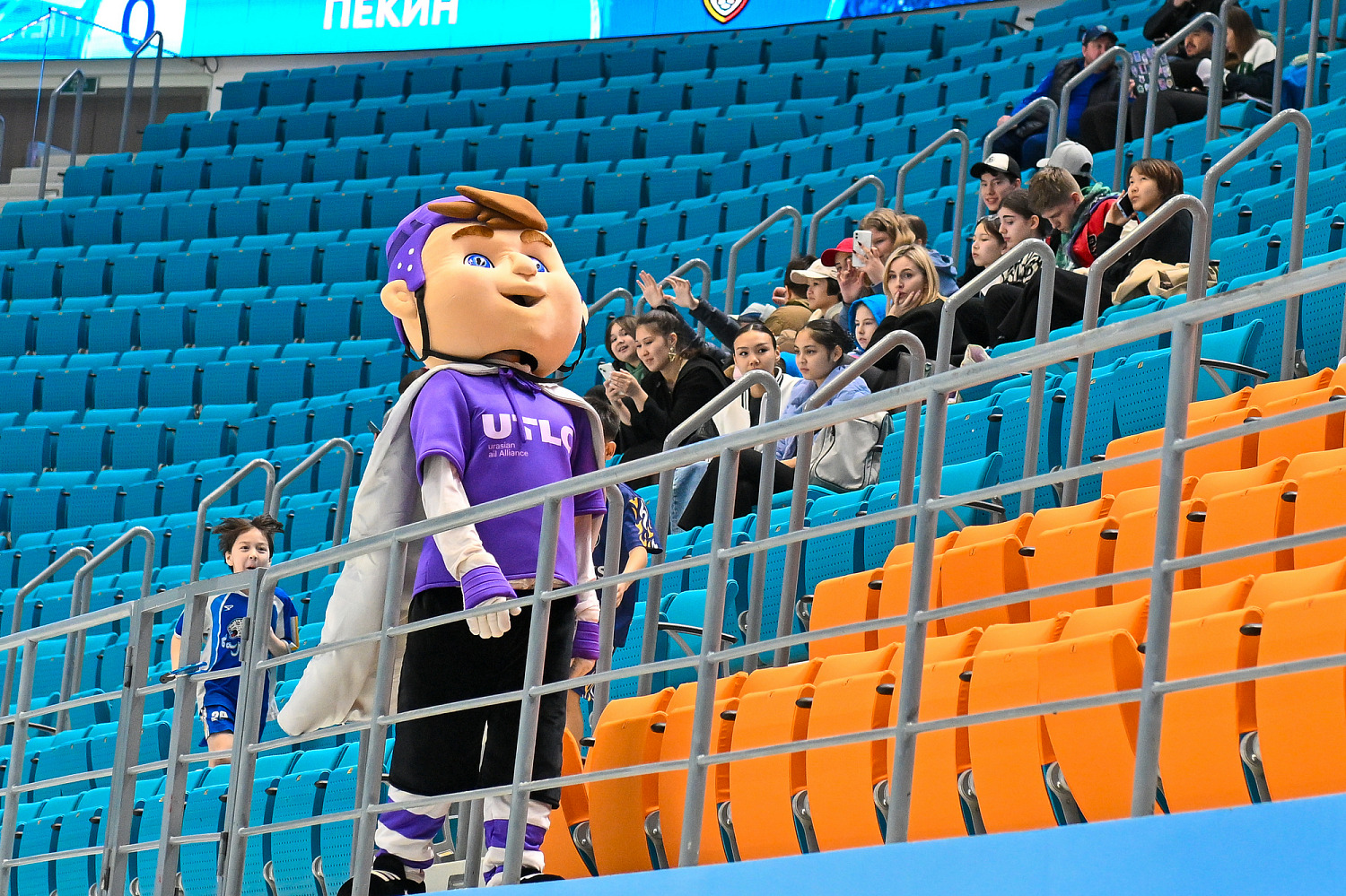 СКА армиясы мен Локомотив UTLC Ice Cup-де алғашқы матчтарында жеңіске жетті.