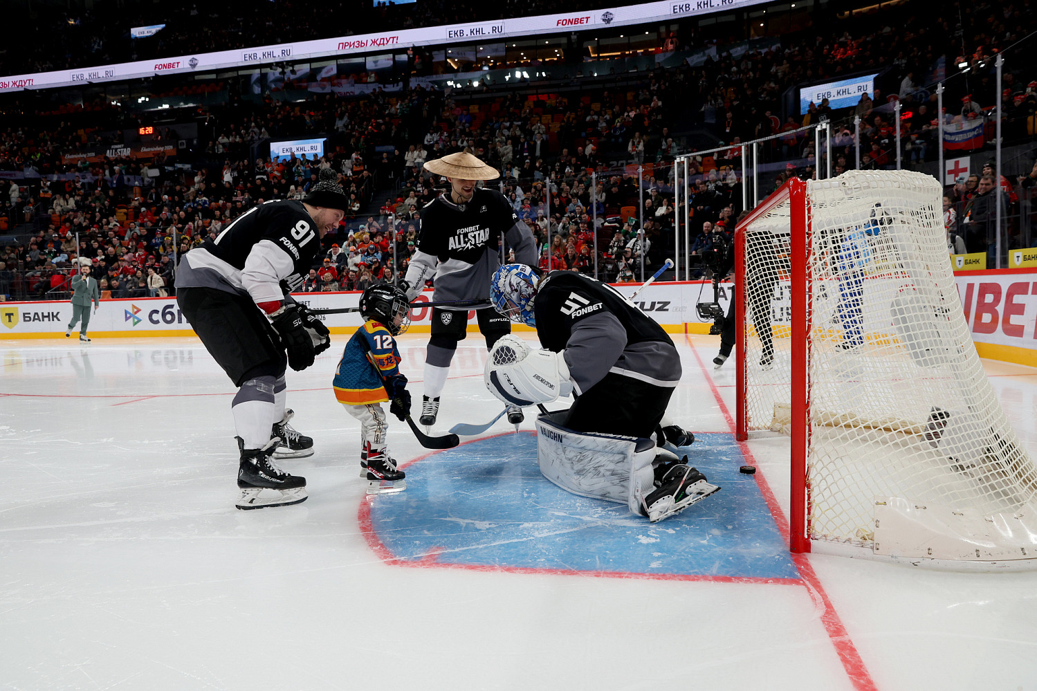 Кравец пен Шилдің World Stars командасы үшінші орын үшін матчта ойнайды